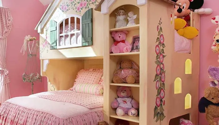 dollhouse-pretty-w-pink-tall2_1-800x400.webp